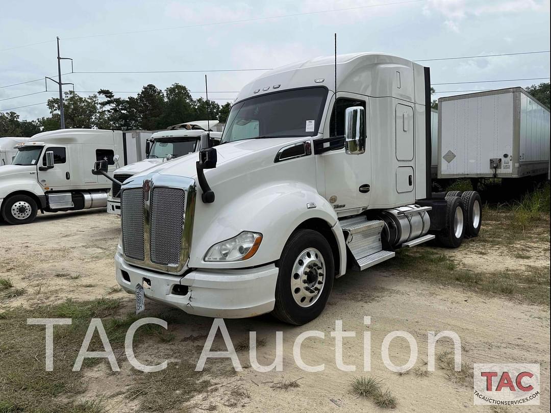 Image of Kenworth T680 Primary image