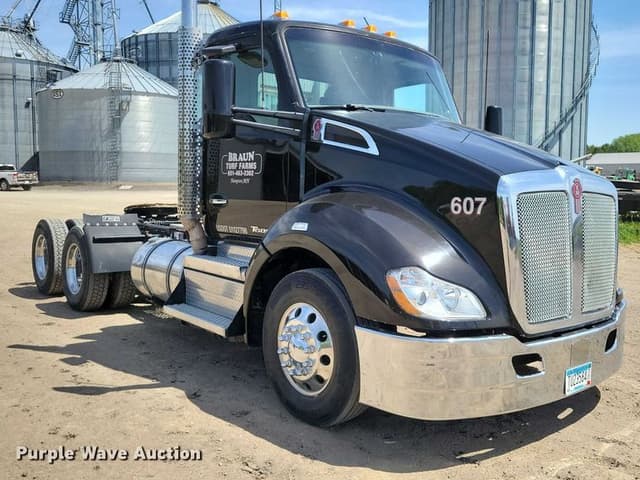 Image of Kenworth T680 equipment image 2