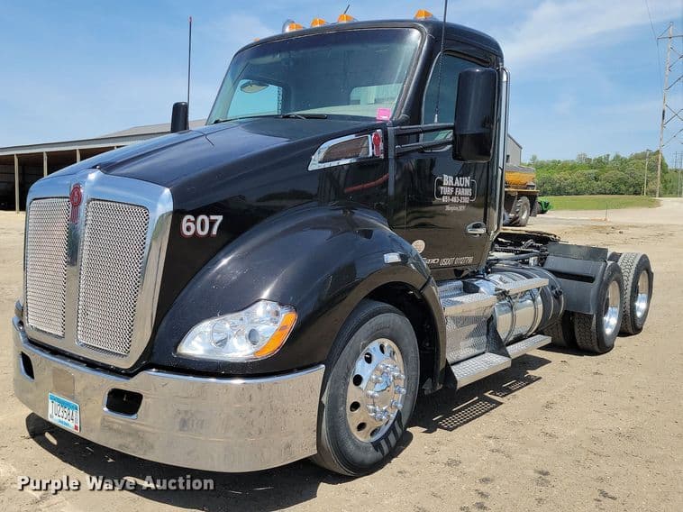 Image of Kenworth T680 Primary image