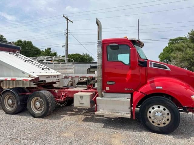 Image of Kenworth T680 equipment image 3