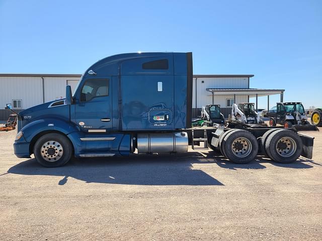 Image of Kenworth T680 equipment image 4
