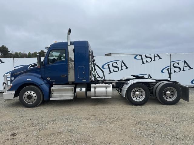 Image of Kenworth T680 equipment image 1