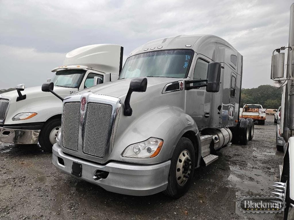 2018 Kenworth T680 Equipment Image0