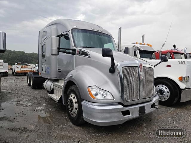 Image of Kenworth T680 equipment image 2