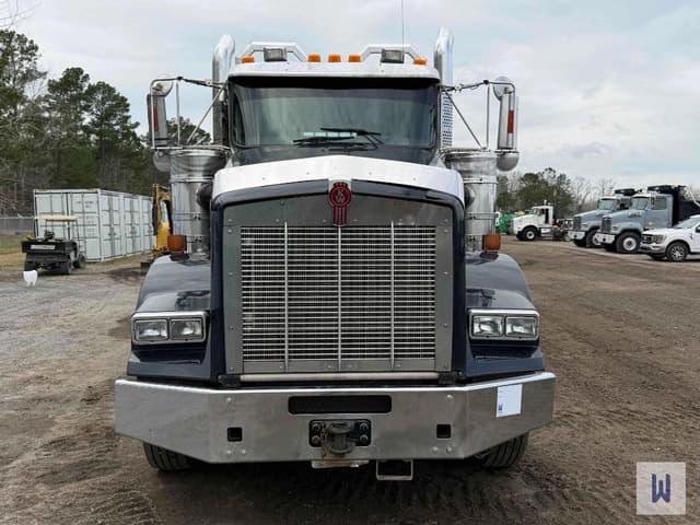Image of Kenworth T800 equipment image 1