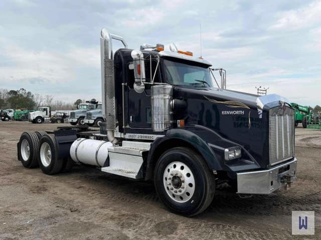 Image of Kenworth T800 equipment image 2