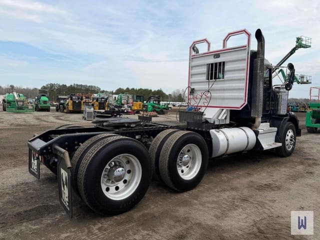 Image of Kenworth T800 equipment image 3
