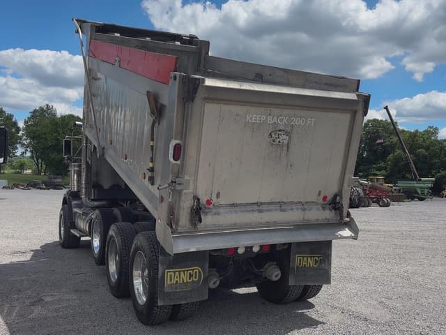 Image of Kenworth T800 equipment image 4