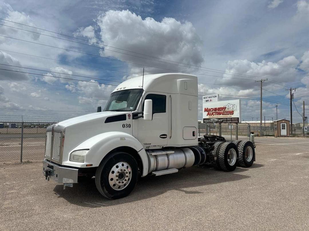 Image of Kenworth T880 Primary image