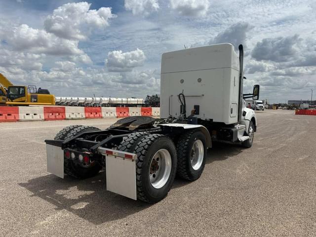 Image of Kenworth T880 equipment image 3