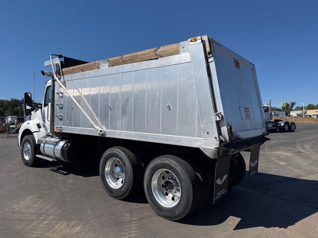 Image of Kenworth T880 equipment image 2