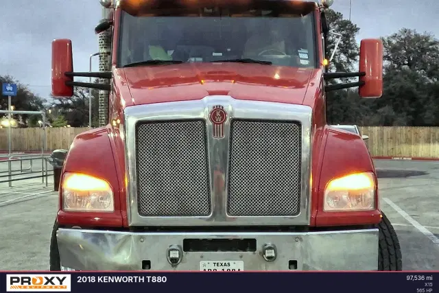 Image of Kenworth T880 equipment image 1
