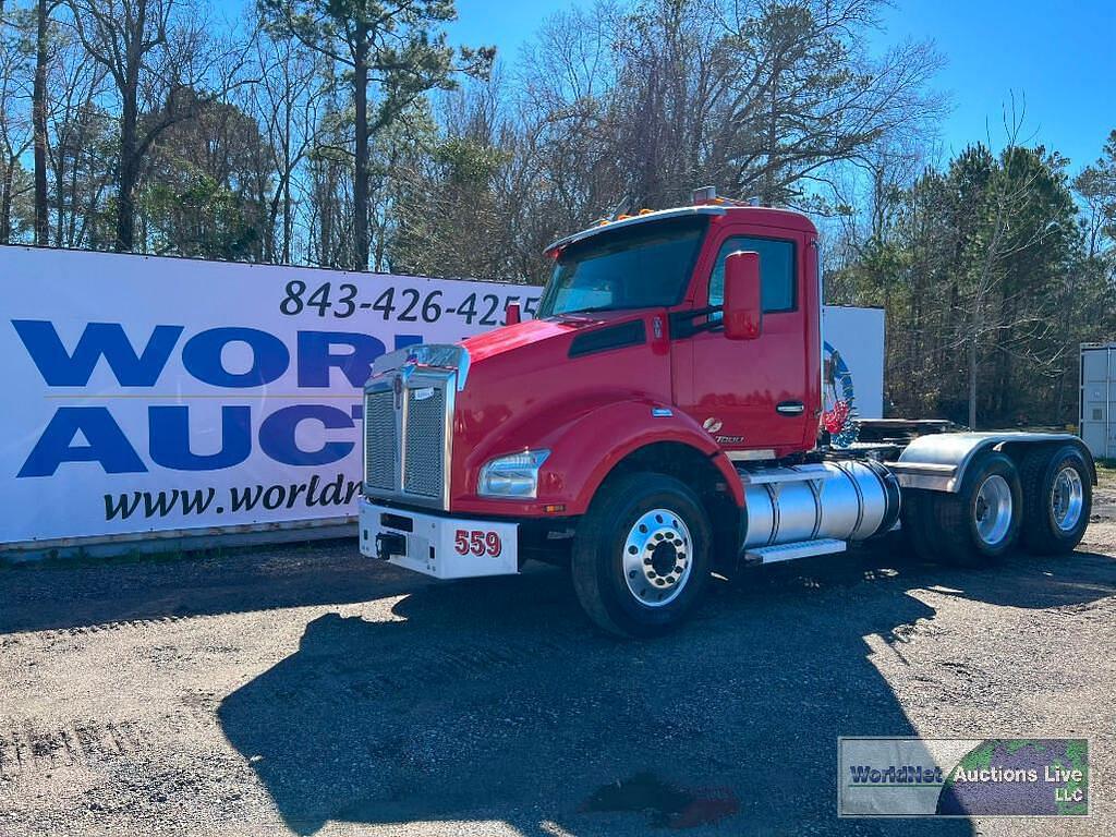 Main image Kenworth T800 0