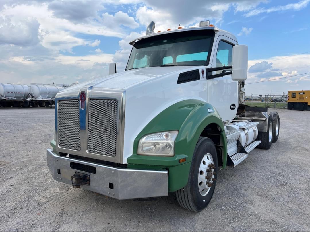 Image of Kenworth T880 Primary image