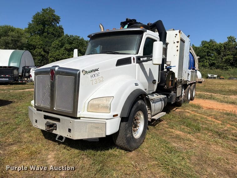 2018 Kenworth T880 Equipment Image0