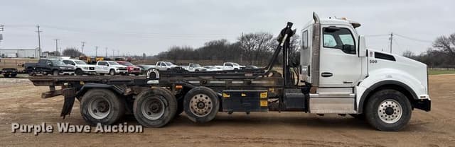 Image of Kenworth T880 equipment image 3