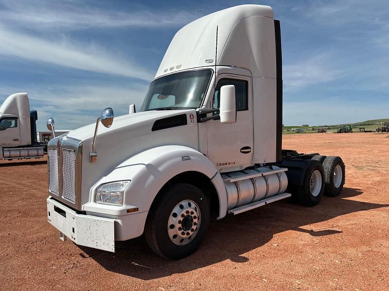 Image of Kenworth T880 Primary image