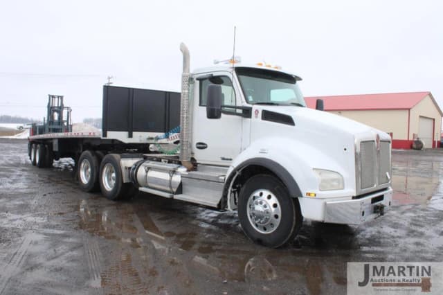 Image of Kenworth T880 equipment image 1
