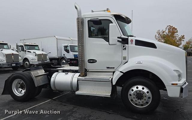 Image of Kenworth T880 equipment image 3