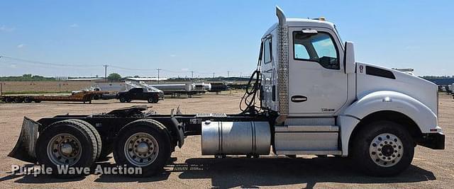 Image of Kenworth T880 equipment image 3