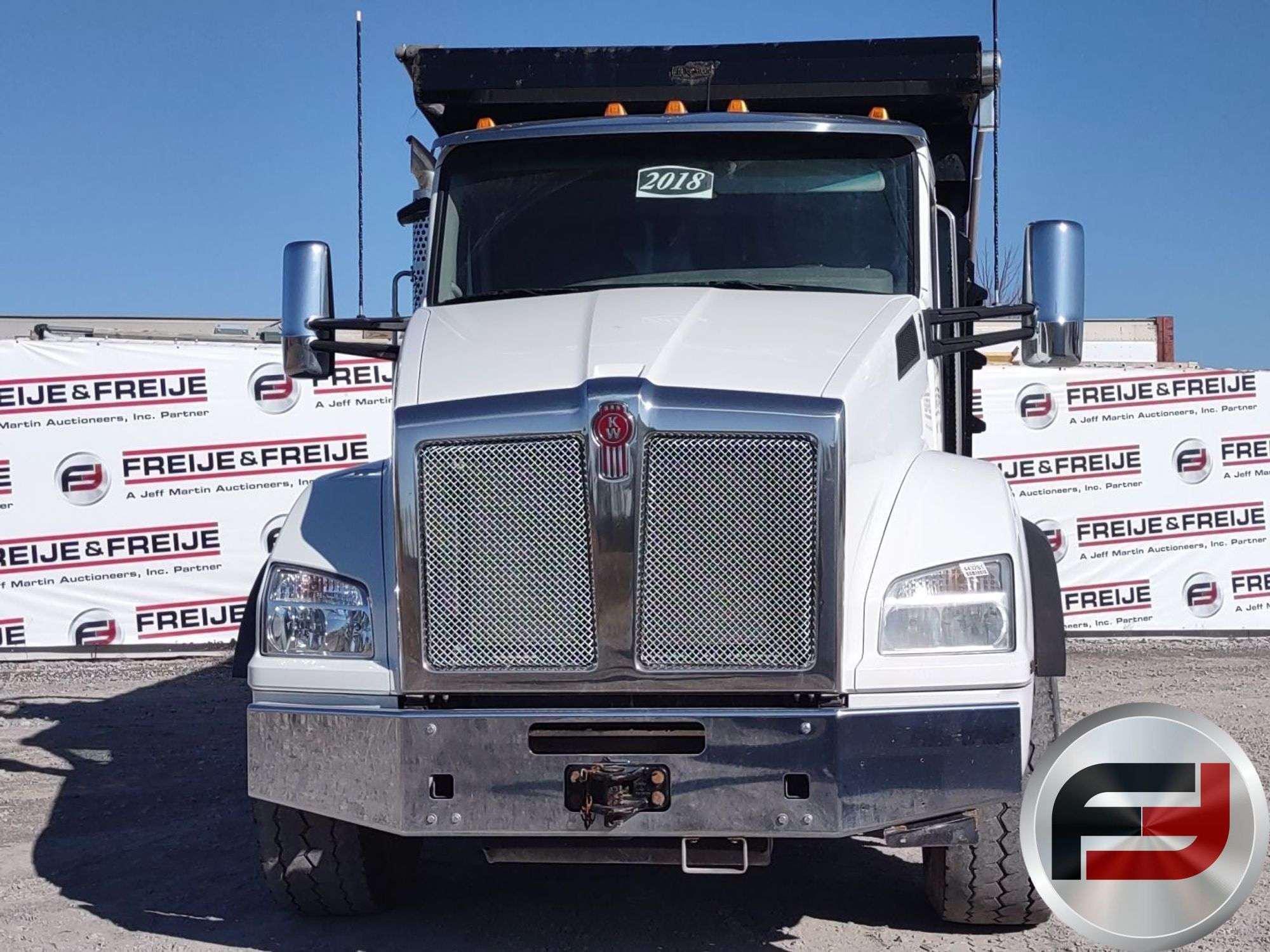 Main image Kenworth T880