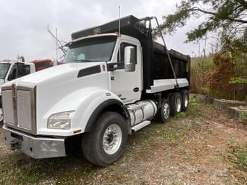 Main image Kenworth T880