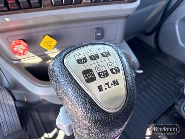 Image of Kenworth T880 equipment image 4