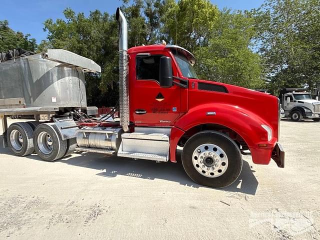 Image of Kenworth T880 equipment image 3