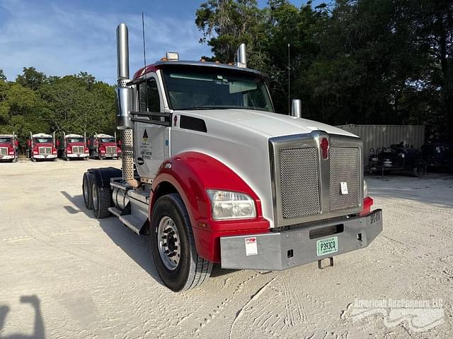 Image of Kenworth T880 equipment image 2
