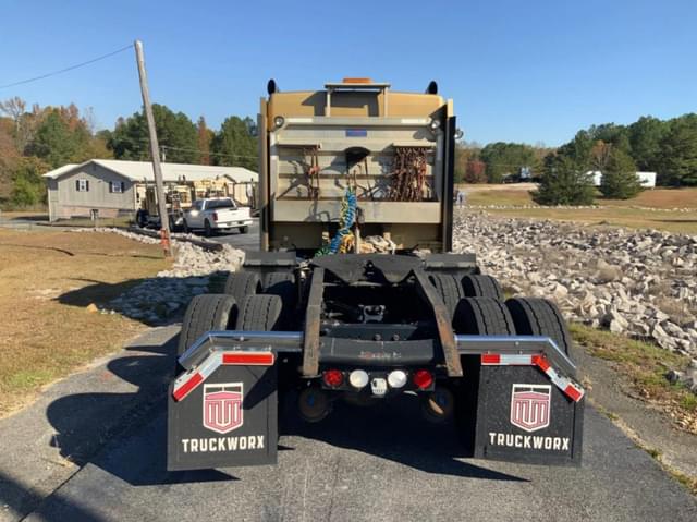 Image of Kenworth W900 equipment image 3