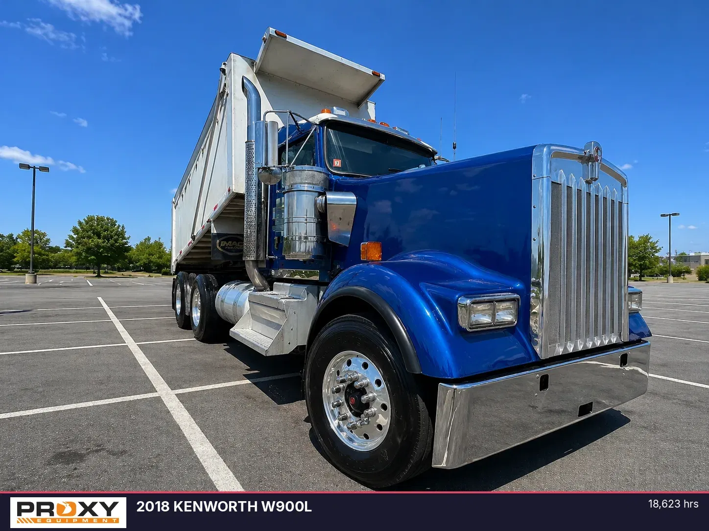 2018 Kenworth W900L Equipment Image0