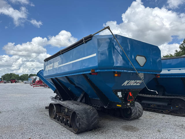 Image of Kinze 1105 equipment image 4