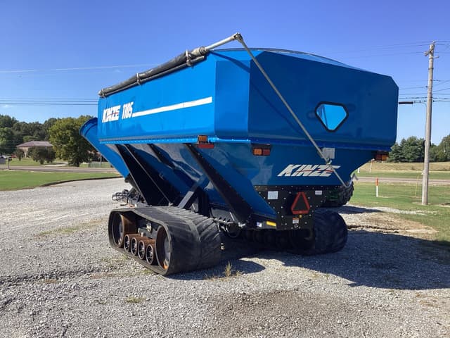 Image of Kinze 1105 equipment image 4