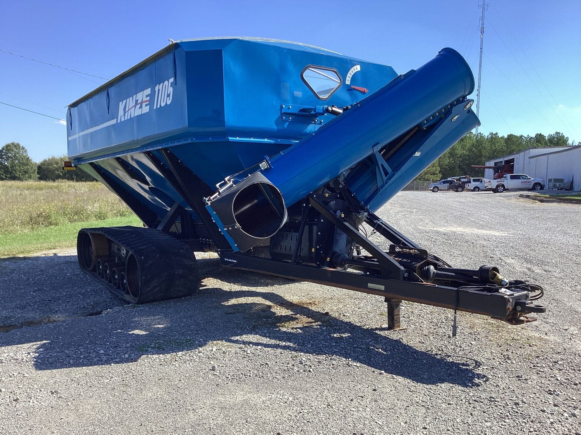 2018 Kinze 1105 Equipment Image0