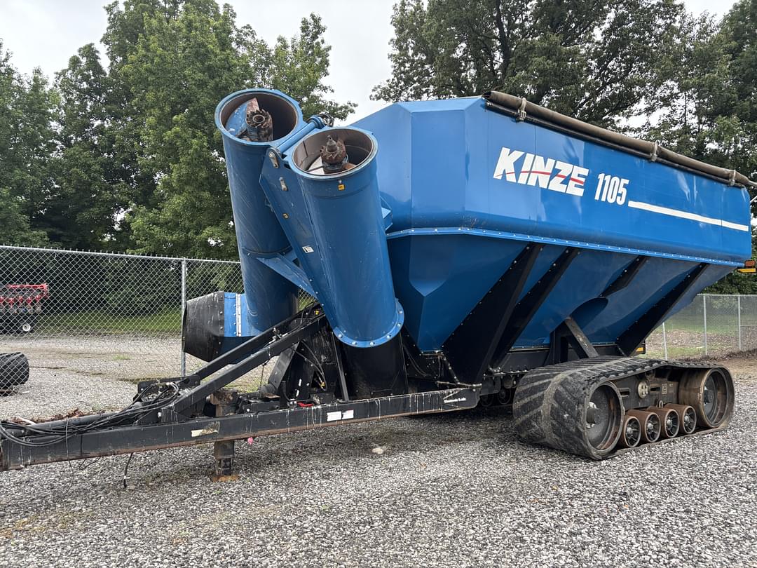 Image of Kinze 1105 Image 1