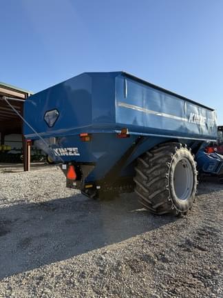 Image of Kinze 1105 equipment image 4