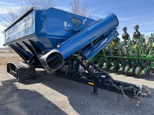 2018 Kinze 1305 Image