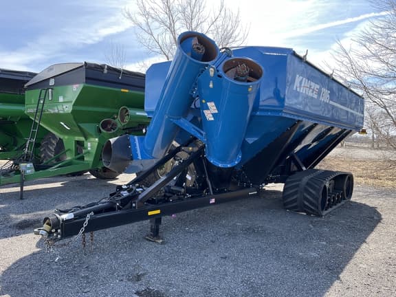 Image of Kinze 1305 equipment image 2