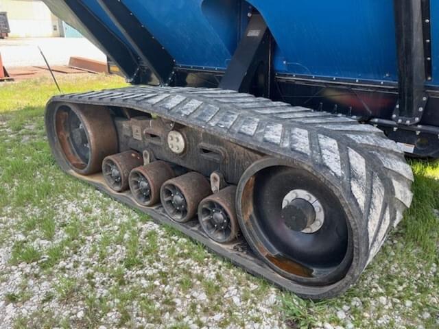 Image of Kinze 1305 equipment image 1