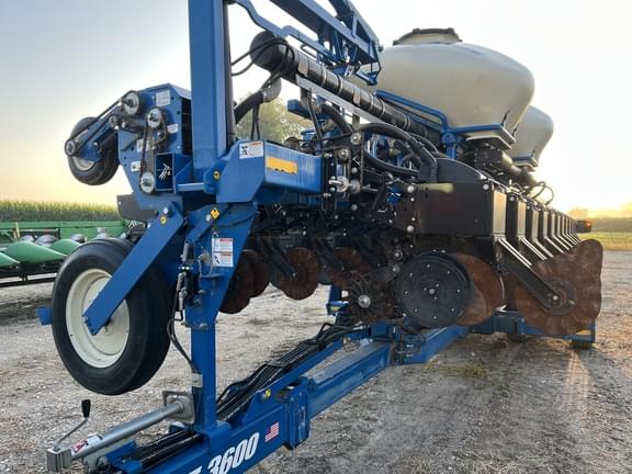 Image of Kinze 3600ASD Primary image