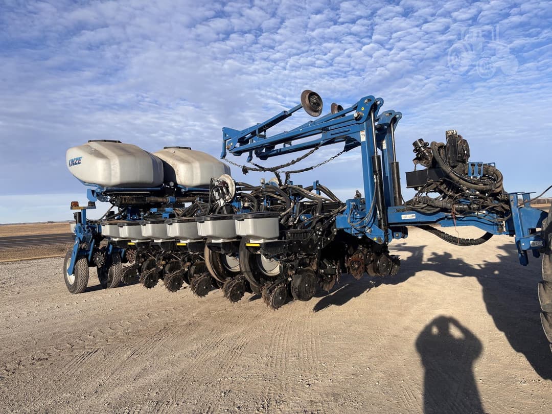 Image of Kinze 4900 Primary image
