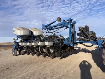 Main image Kinze 4900