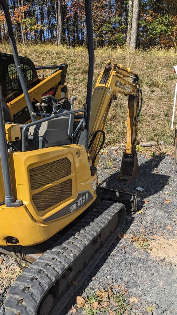 Image of Kobelco SK17SR-5E equipment image 2