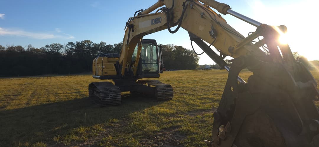 Image of Kobelco SK210LC-10 Primary image