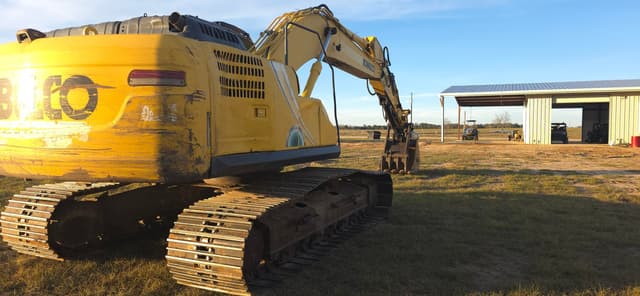 Image of Kobelco SK210LC-10 equipment image 2