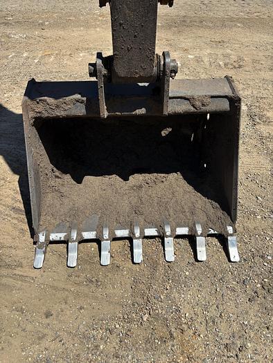 Image of Kobelco SK260LC-10LR equipment image 3