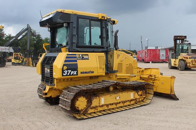 Image of Komatsu D37PX-24 equipment image 2