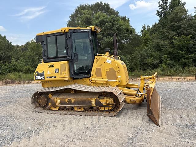 Image of Komatsu D39PX-24 equipment image 1