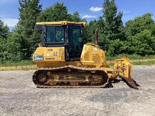 Image of Komatsu D39PX-24 equipment image 1