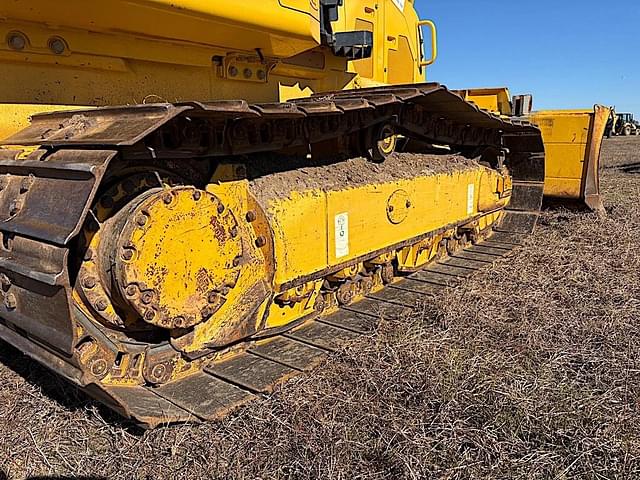 Image of Komatsu D39PX-24 equipment image 4